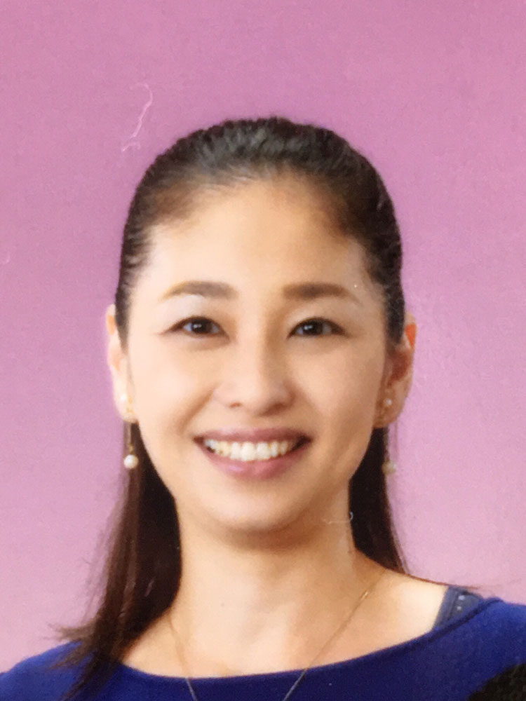 株式会社花商 代表取締役 花城 梨花