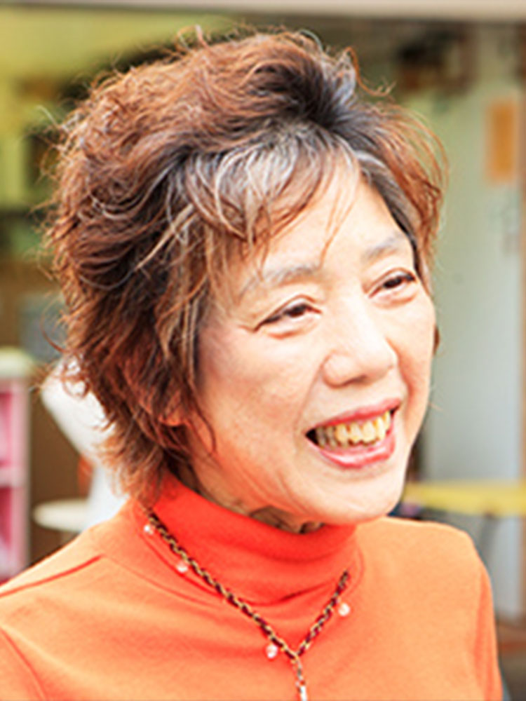 株式会社花商 名物女将　花城 つうこ